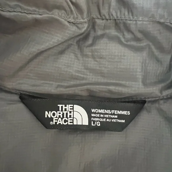 North Face women jacket. Size Large - Picture 3 of 4